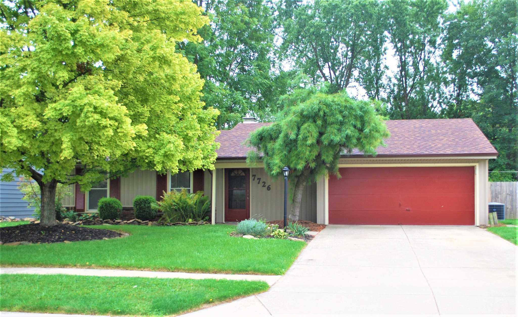 Property Photo: 7726 Tipperary Trail IN 46815-8138