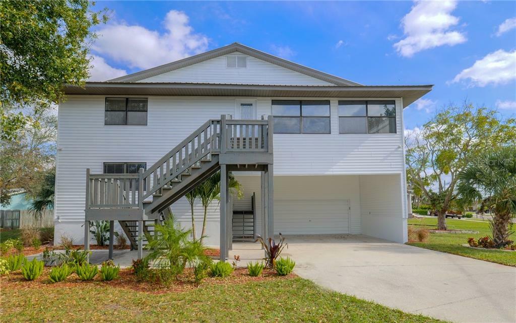 Property Photo:  6201 Spanish Main Drive  FL 33572 