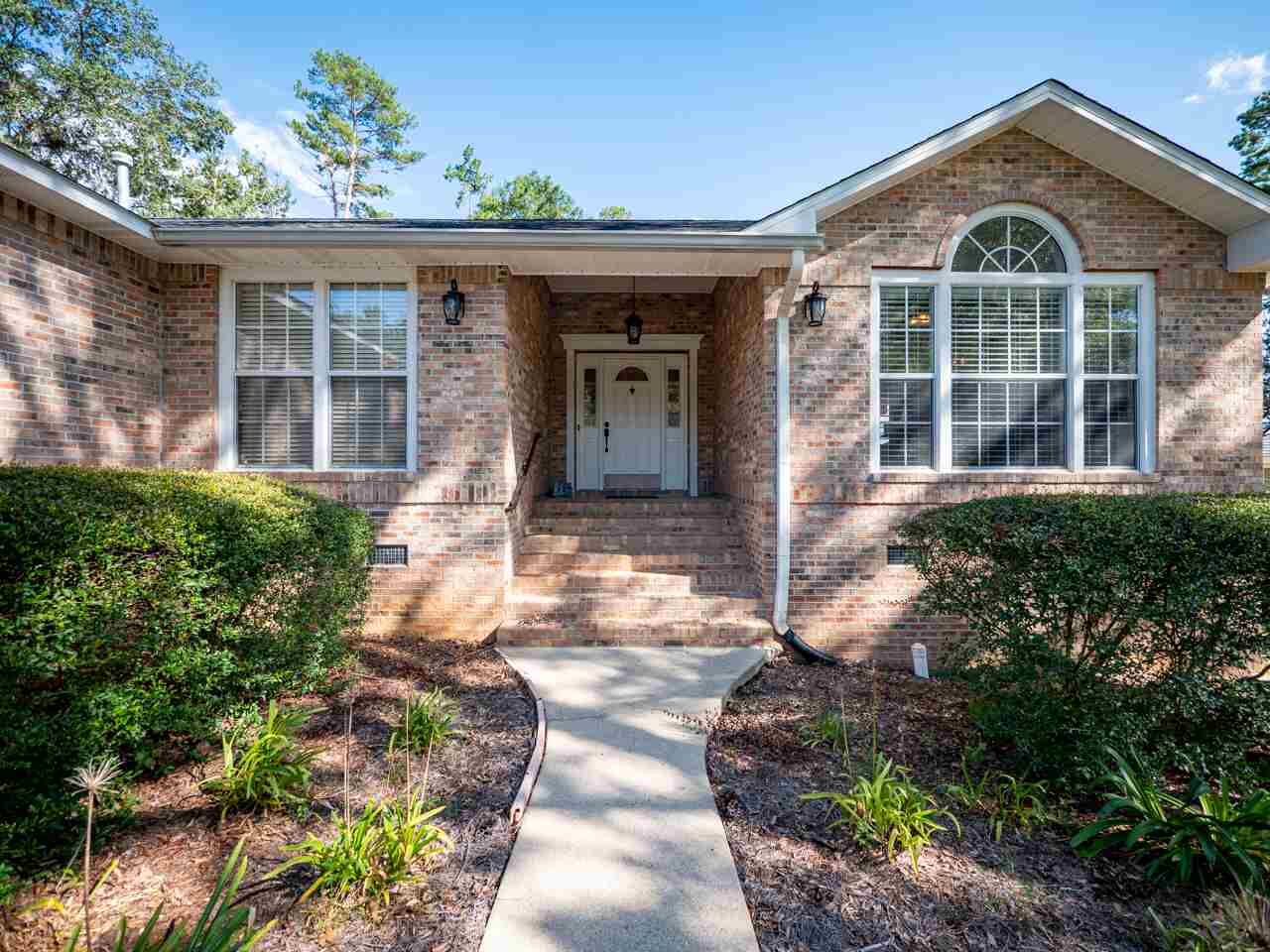 Property Photo:  2913 Bluefield Lane  FL 32309 