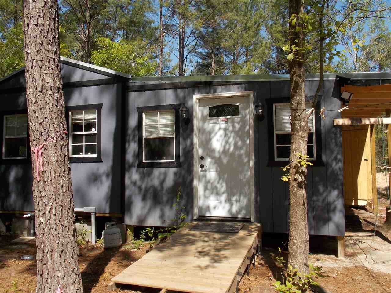 Property Photo:  1031 Blue Lake Road  FL 32344 