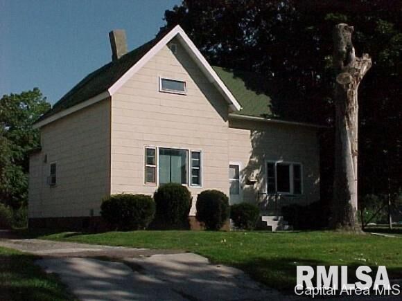 Property Photo:  