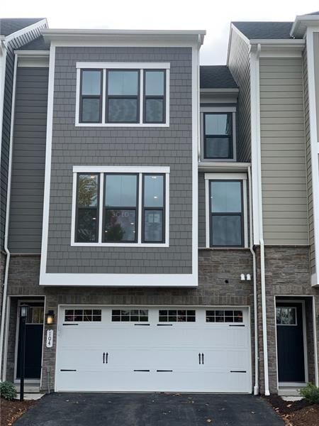 Property Photo:  104 Laurel Place Lane 101 D  PA 15241 