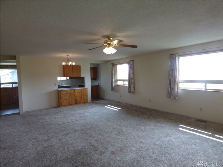 Property Photo:  354  Oak Street  WA 98841 