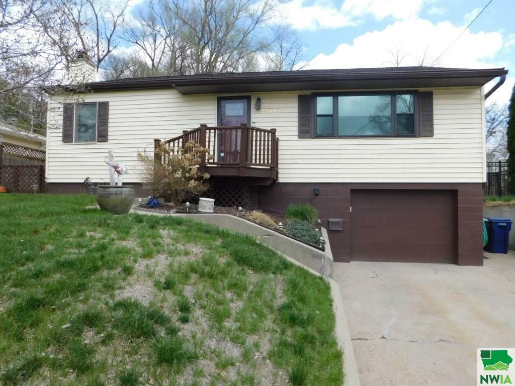 2204 Terrace Place  Sioux City IA 51104 photo