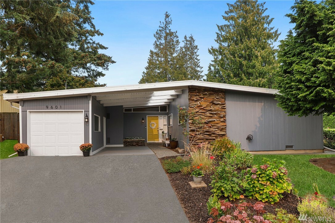 9601 Laurel Lane  Edmonds WA 98020 photo