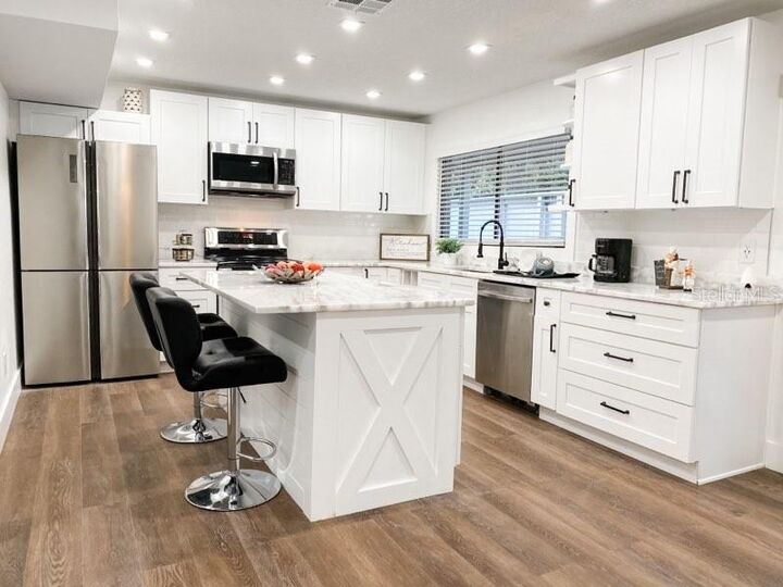 Property Photo:  209 Sweet Gum Way  FL 32779 