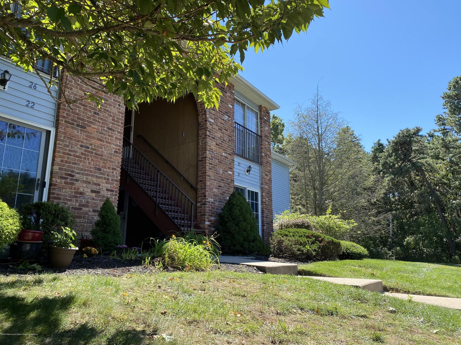 Property Photo:  25 Frontier Way  NJ 07753 