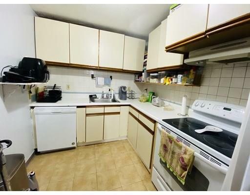 Property Photo:  11 Weld St 3  MA 01702 