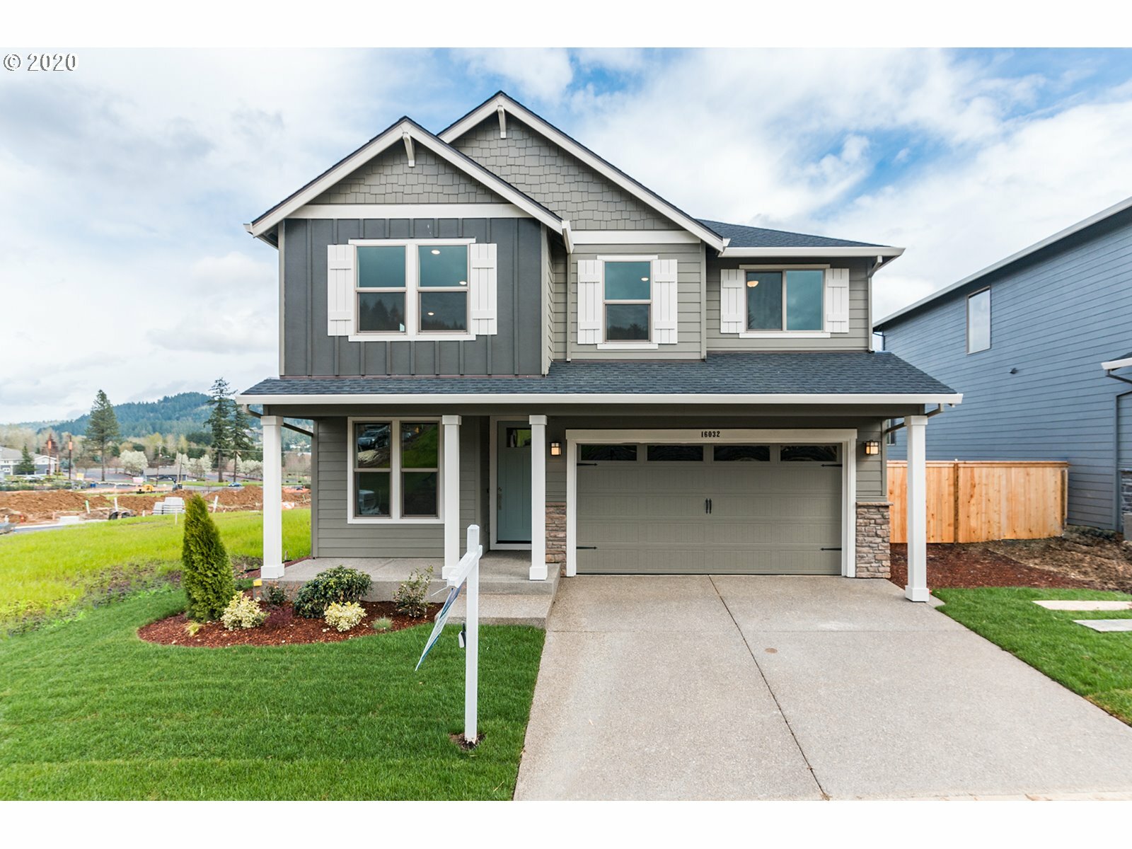 Property Photo: 64 N 88th Dr Lt67 WA 98642