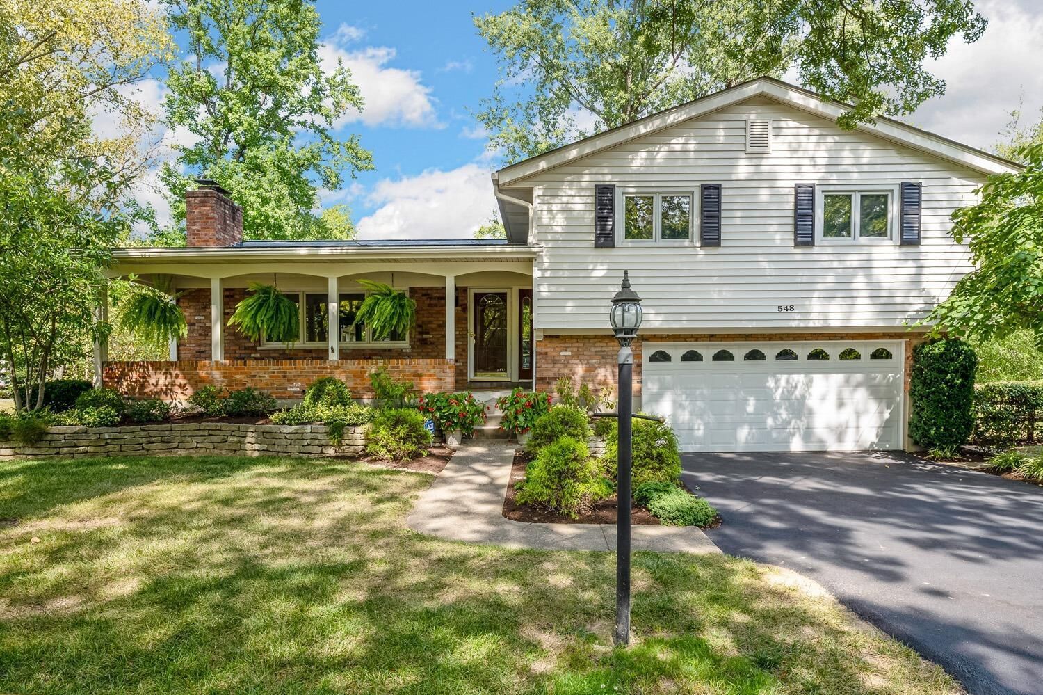 Property Photo:  548 Compton Rd  OH 45231 