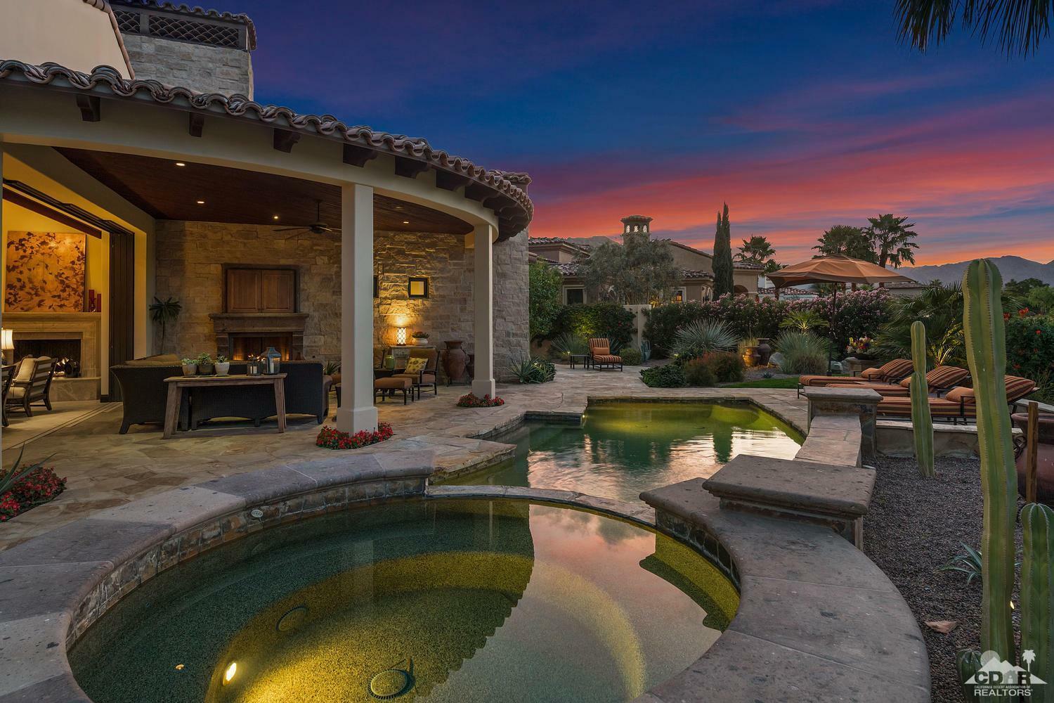 Property Photo: 80720 Via Portofino CA 92253
