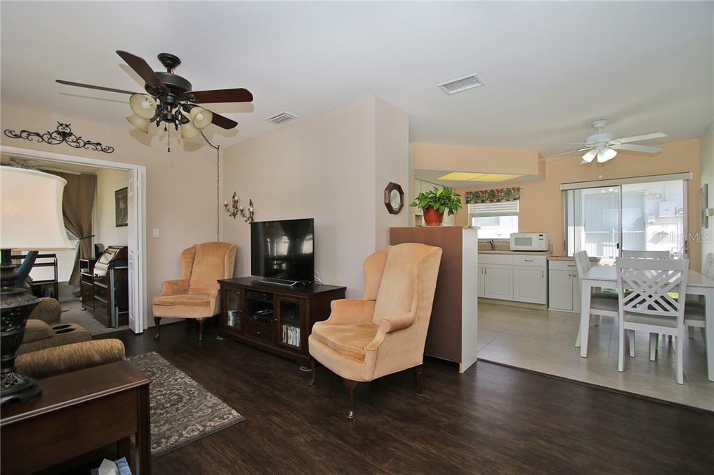 Property Photo: 12400 Park Boulevard 511 FL 33772