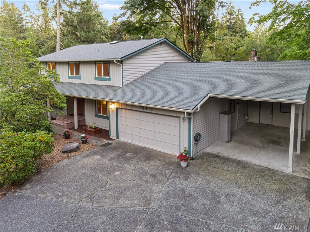 Property Photo:  19917 NE 194th St  WA 98077 