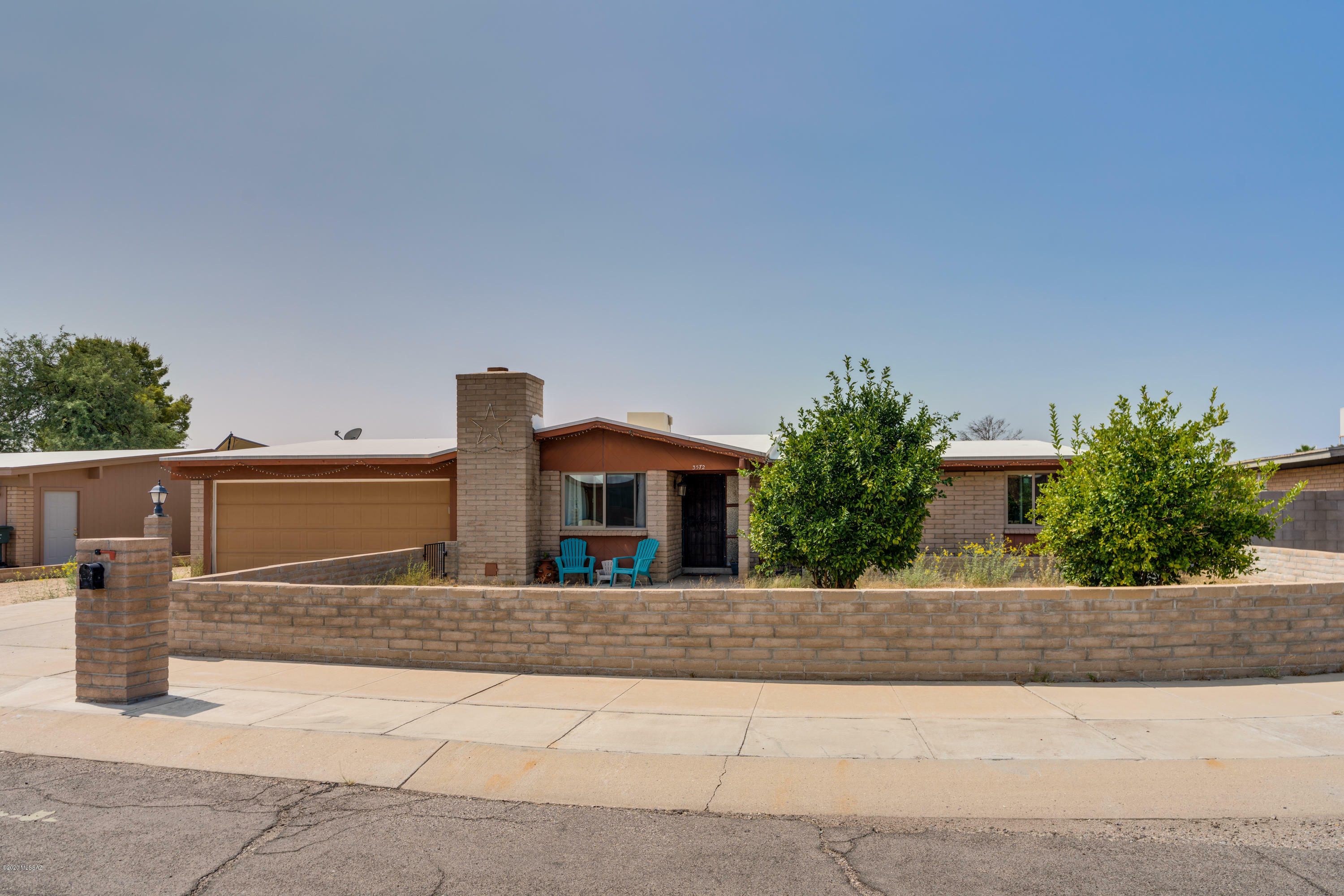 Property Photo:  3572 S Burnett Place  AZ 85730 