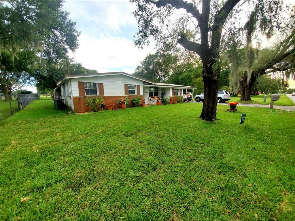 Property Photo:  3423 Cason Road  FL 33566 