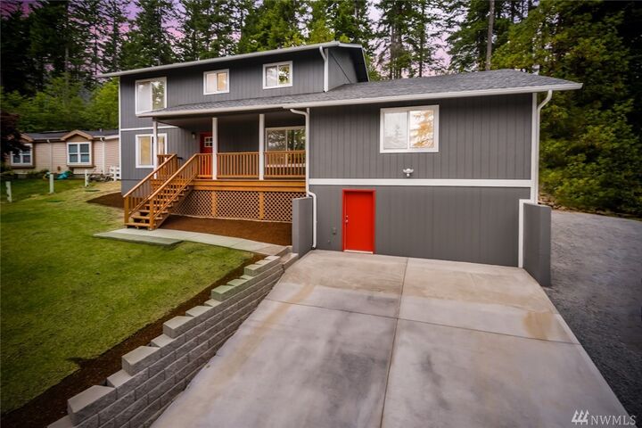 Property Photo: 620 NE Larson Blvd WA 98528