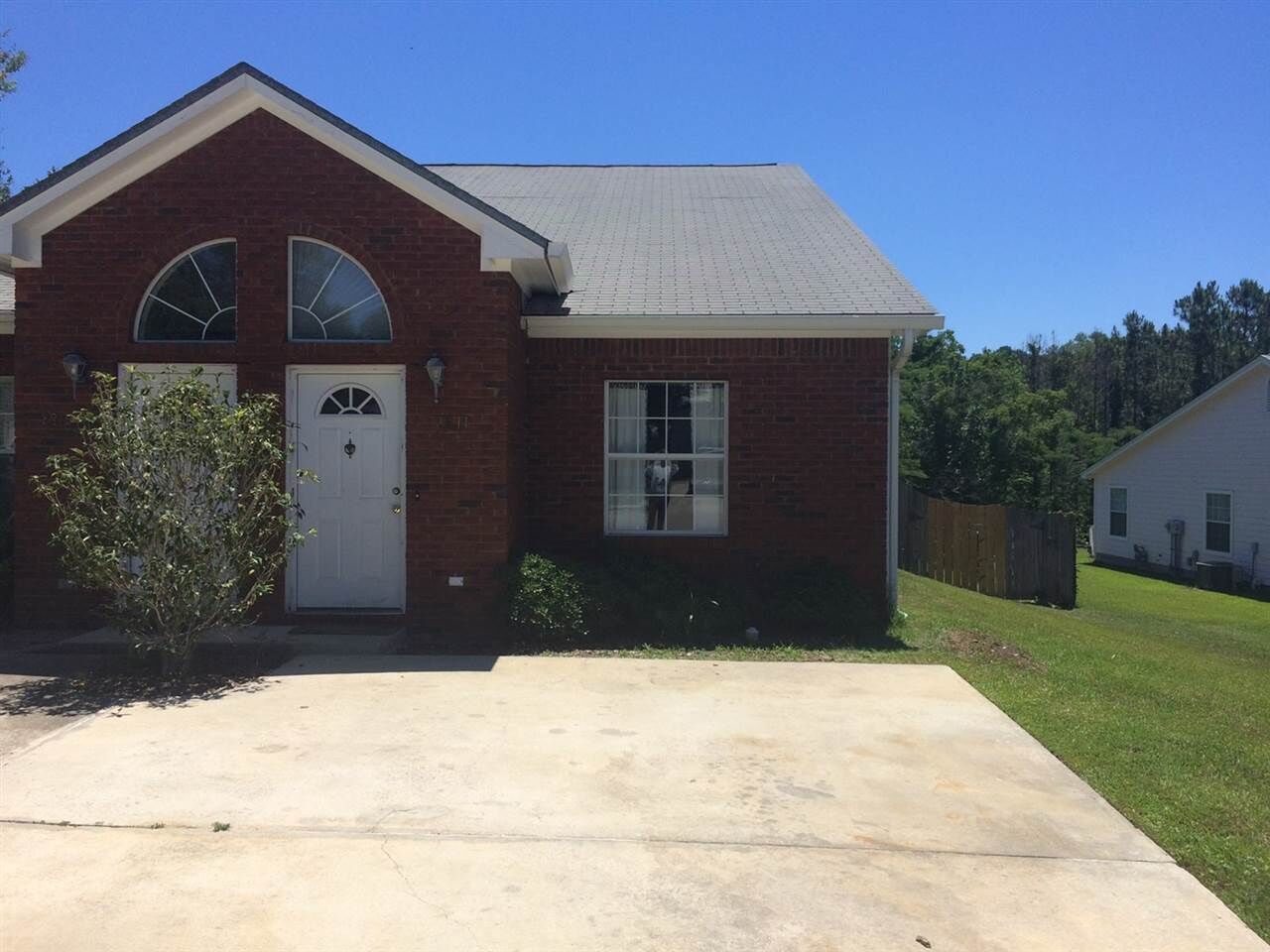 Property Photo: 2811 Saw Palmetto Lane FL 32309