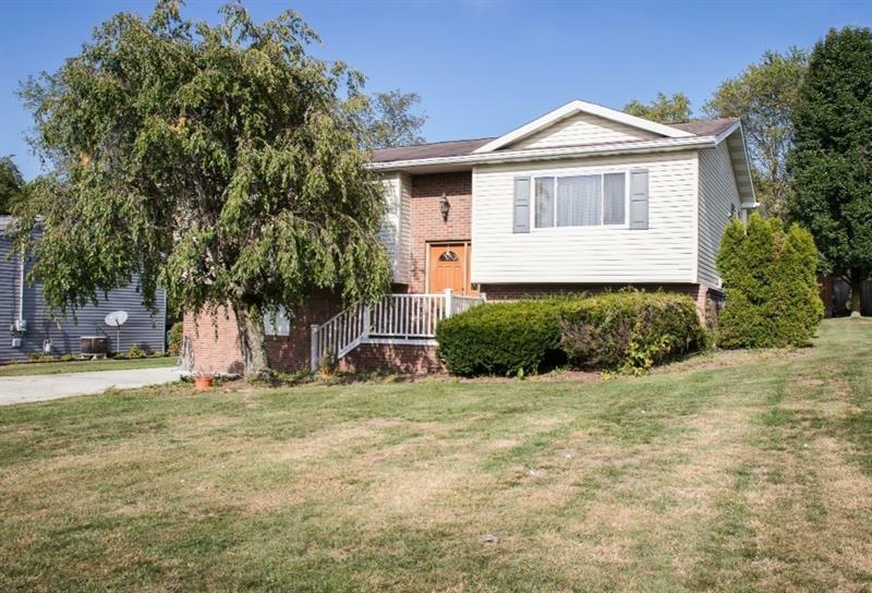 Property Photo: 328 Nemacolin Way PA 15320