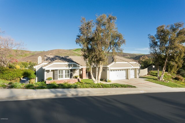 Property Photo:  2273 Ranch View Place  CA 91362 