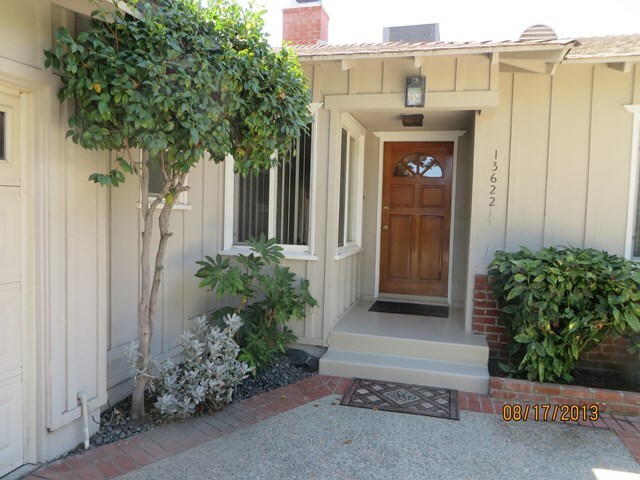 Property Photo:  13622 Addison Street  CA 91423 