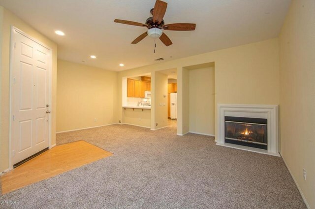 Property Photo:  154 Via Katrina  CA 91320 