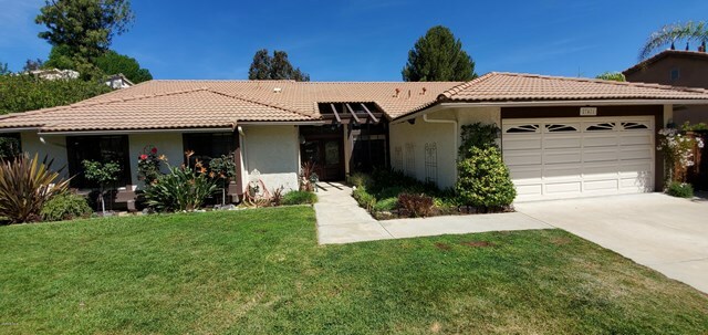 27421 Freetown Lane  Agoura Hills CA 91301 photo