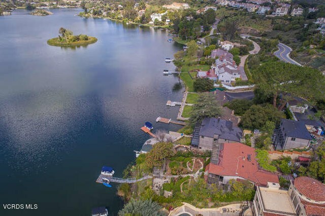 Property Photo:  890 Lake Sherwood Drive  CA 91361 