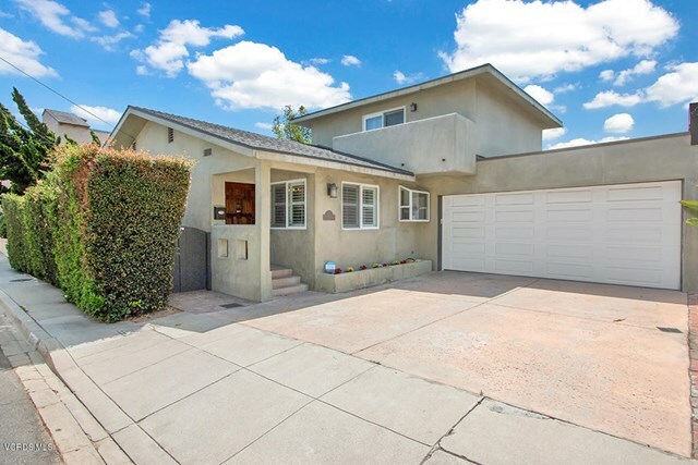 Property Photo:  1922 Huntington Lane 2  CA 90278 