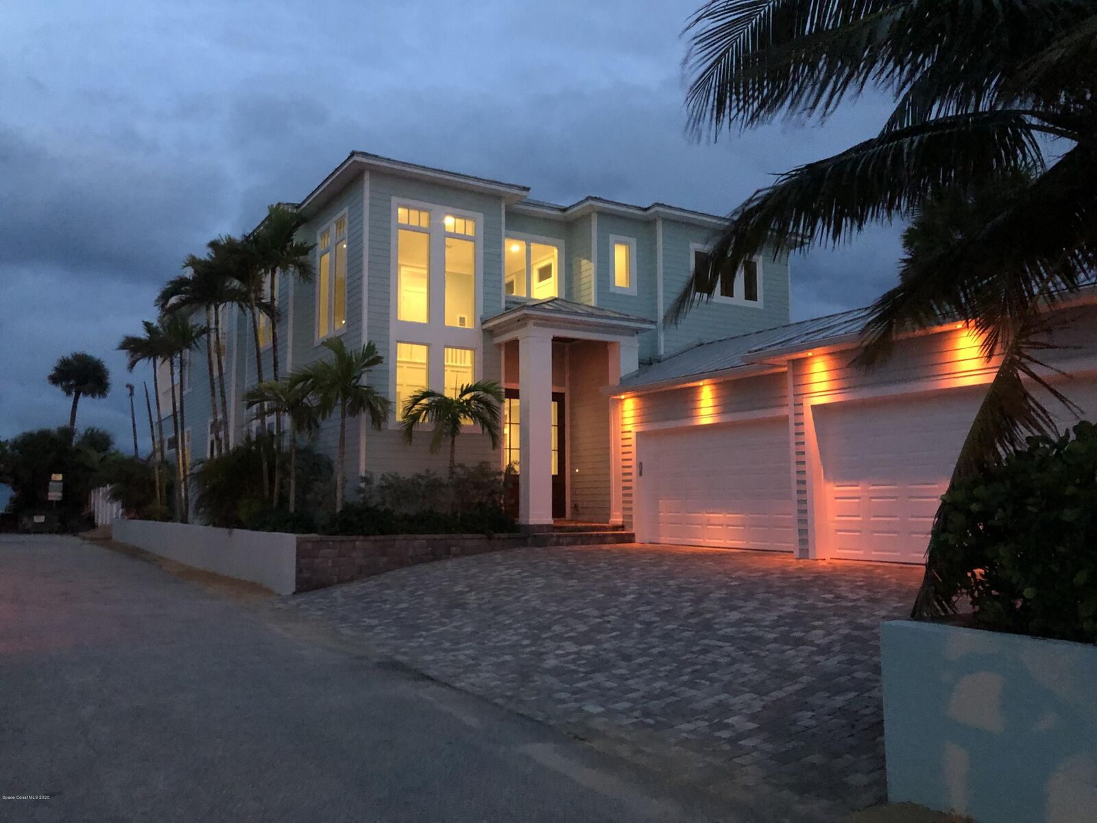 Property Photo: 101 S Atlantic Avenue S FL 32931