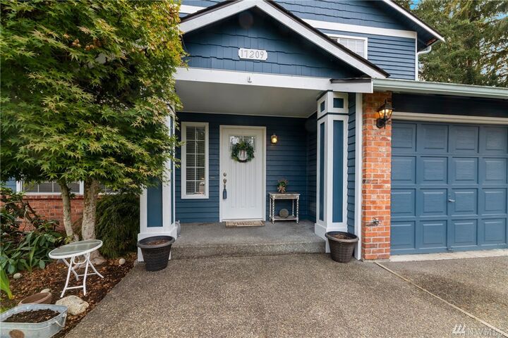 Property Photo:  17209 92nd Ave E  WA 98375 