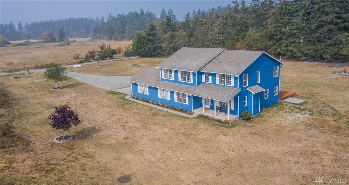 Property Photo:  2290 Van Dam Rd  WA 98239 