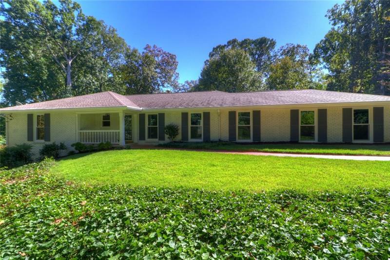 Property Photo: 265 Beachland Drive GA 30342
