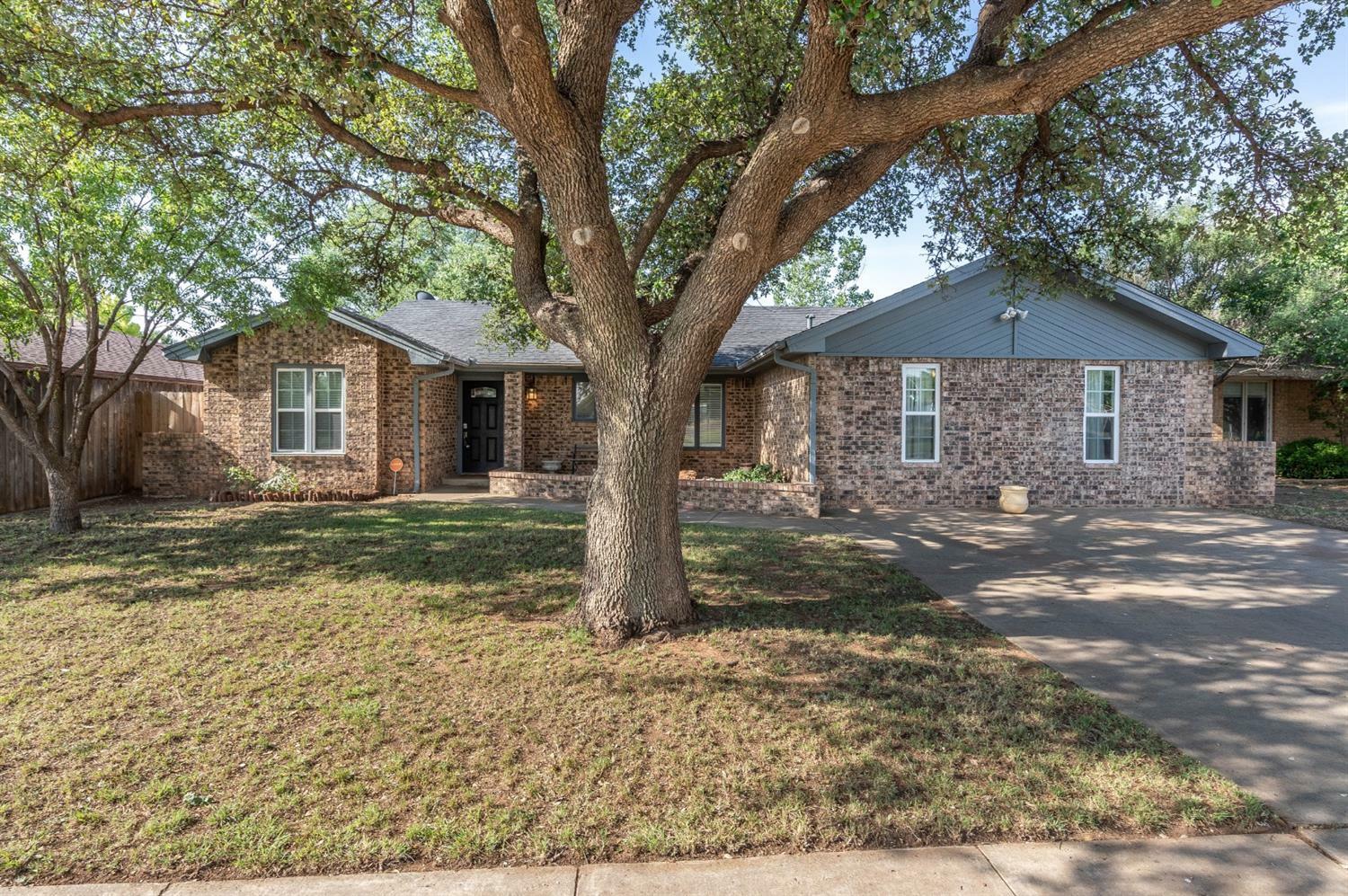 Property Photo:  5523 89th Street  TX 79424 