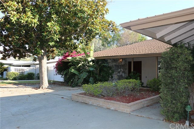 Property Photo:  206 Knox Court  CA 92507 