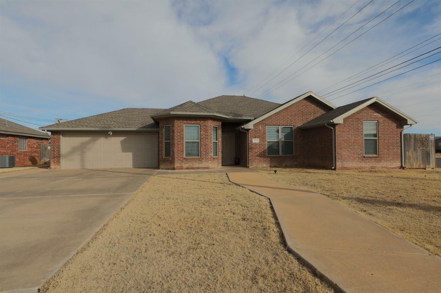 Property Photo:  1107 Holly Street  TX 79336 