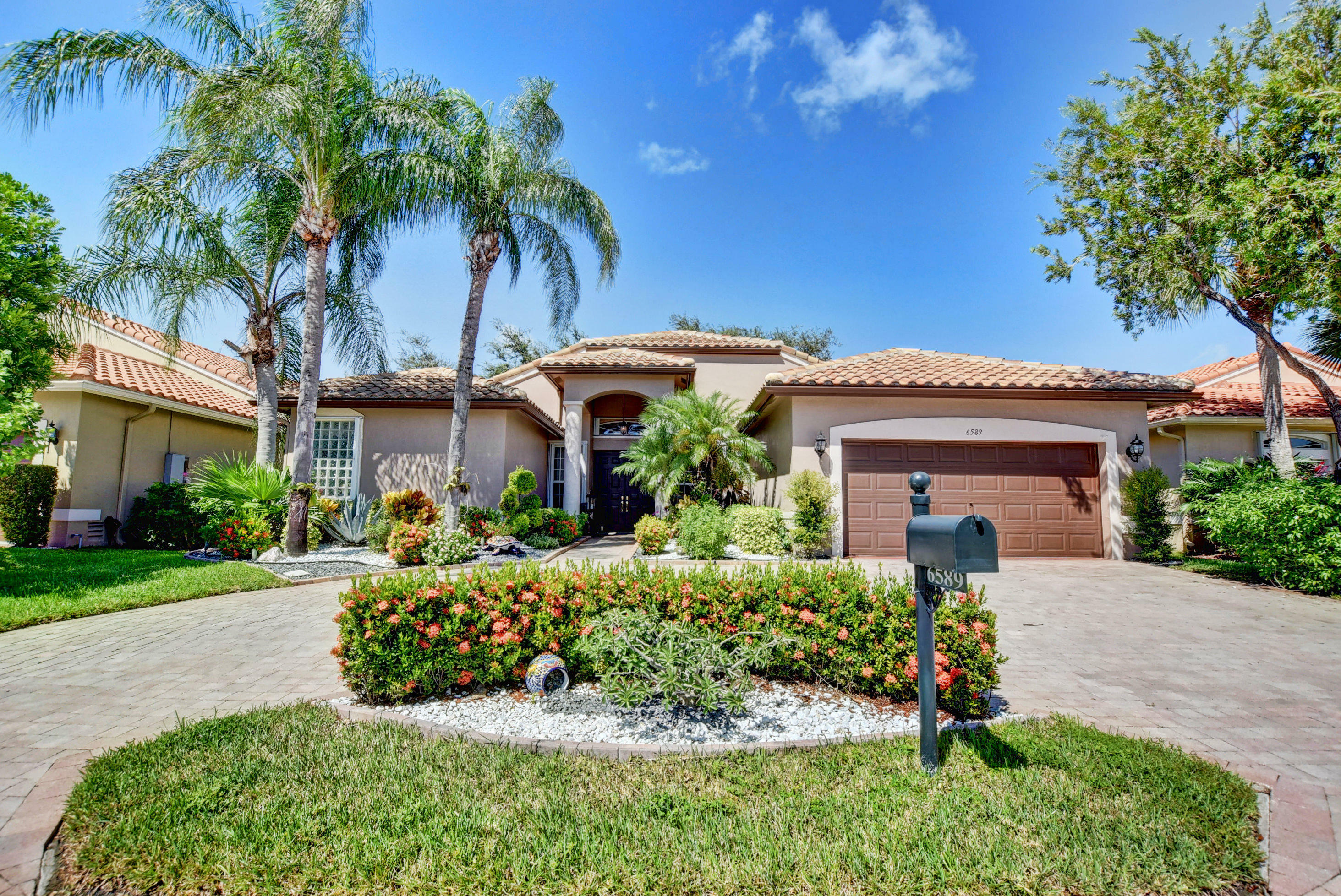 Property Photo:  6589 Piemonte Drive  FL 33472 