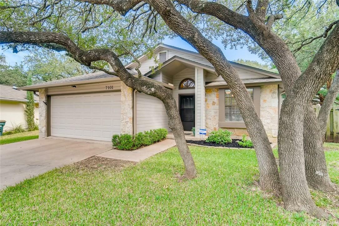 Property Photo:  7101 Rock Springs Cove  TX 78729 