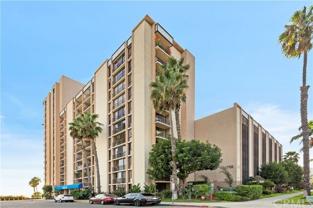 Property Photo: 1750 E Ocean Boulevard 411 CA 90802