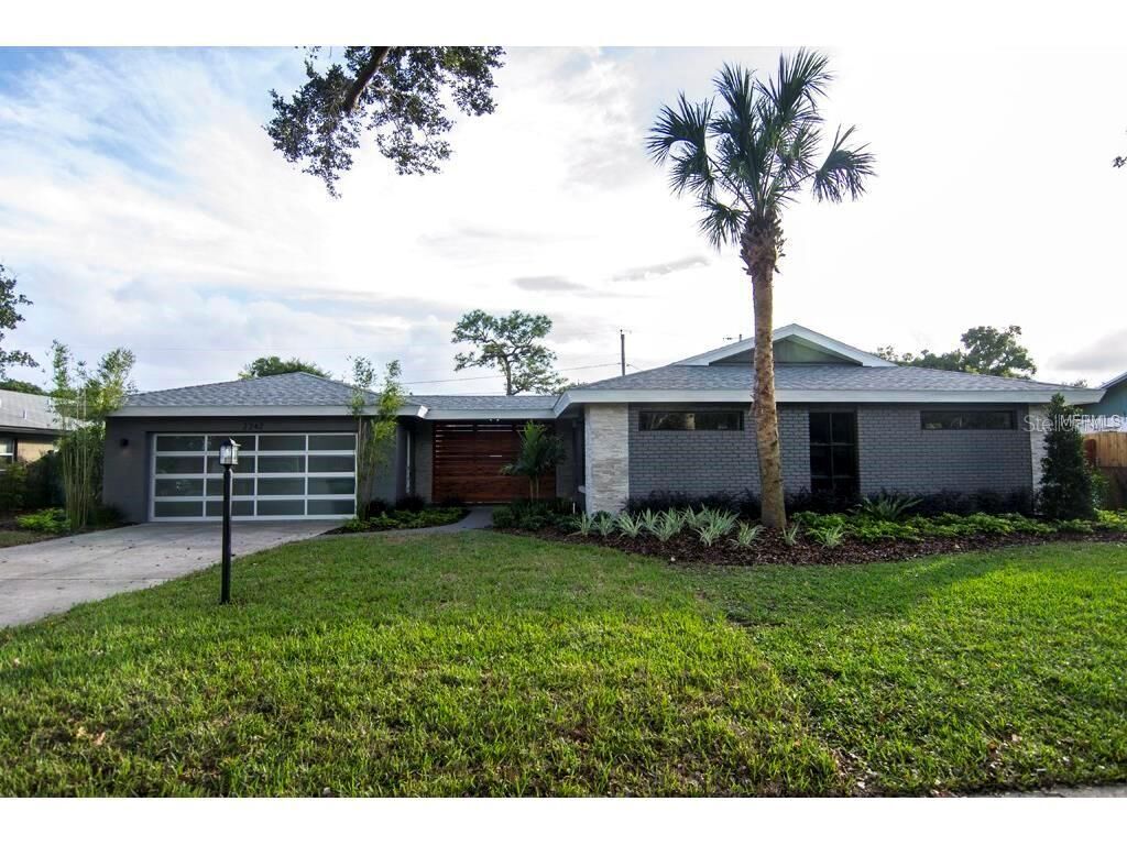 Property Photo: 2242 Banchory Road FL 32792