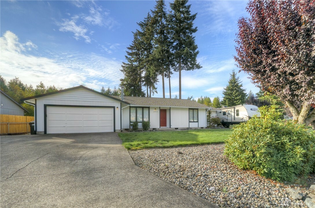 Property Photo: 23918 70th Av Ct E WA 98338