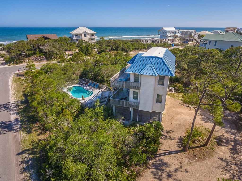 Property Photo:  1908 Coral Way  FL 32328 