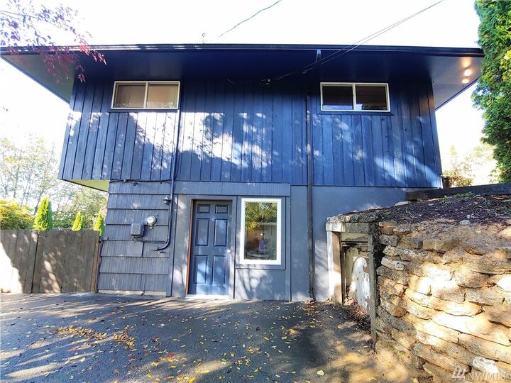 Property Photo: 1801 Earl St WA 98520