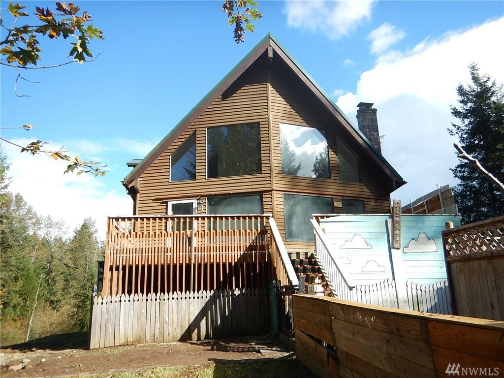 Property Photo:  3123 153rd Ave SE  WA 98290 