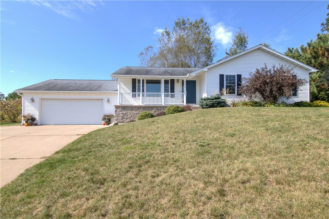 Property Photo: 2536 Waller Street WI 54703