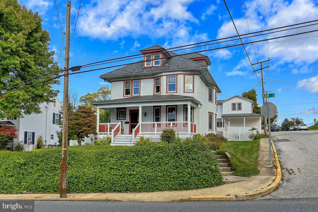 Property Photo:  291 S Main Street  PA 17313 