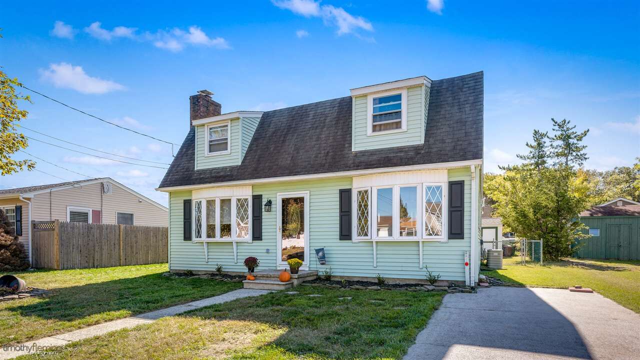 Property Photo:  112 McKinley  NJ 08251 