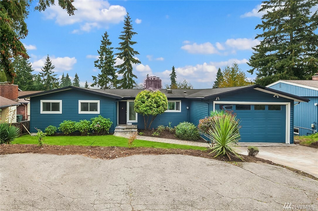 Property Photo:  12447 SE 26th Place  WA 98005 