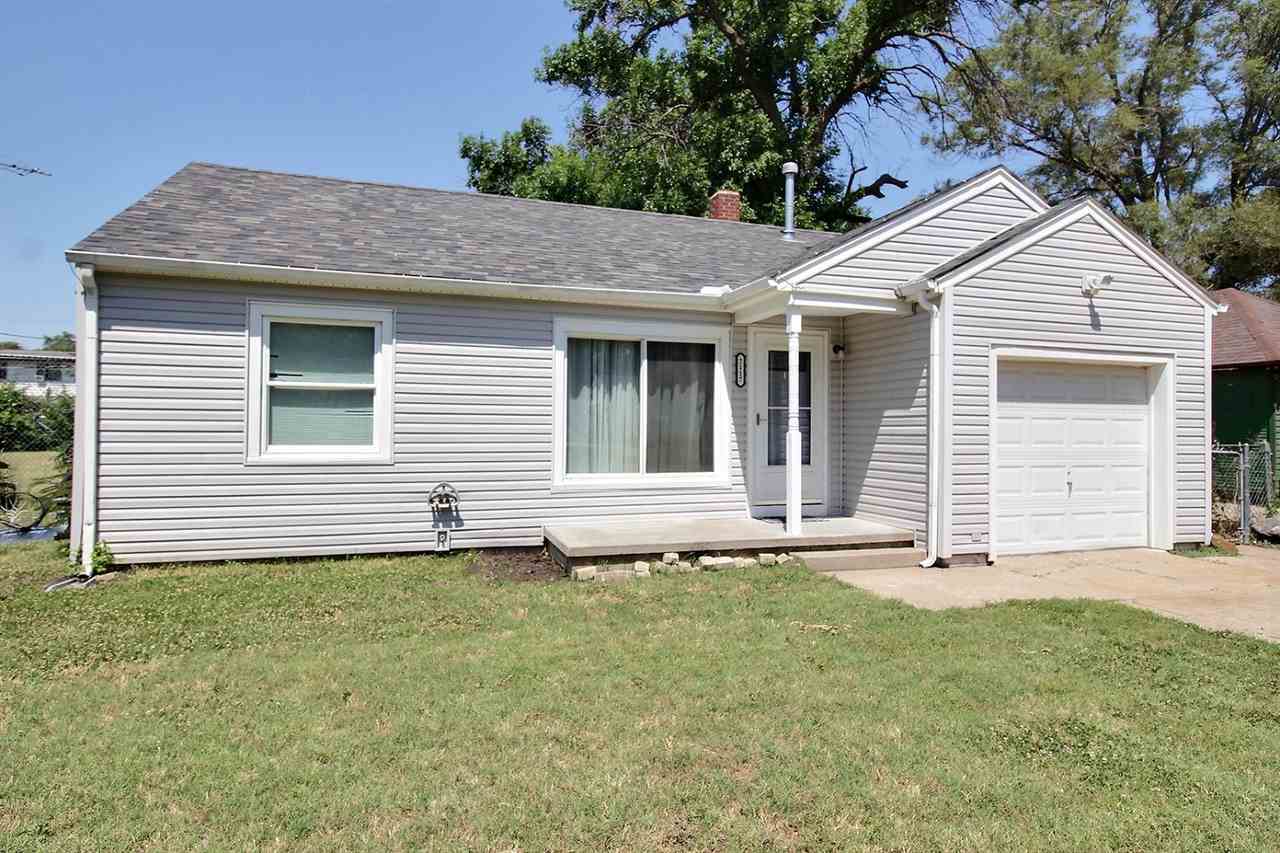 Property Photo:  2117 S Laura Ave  KS 67211 