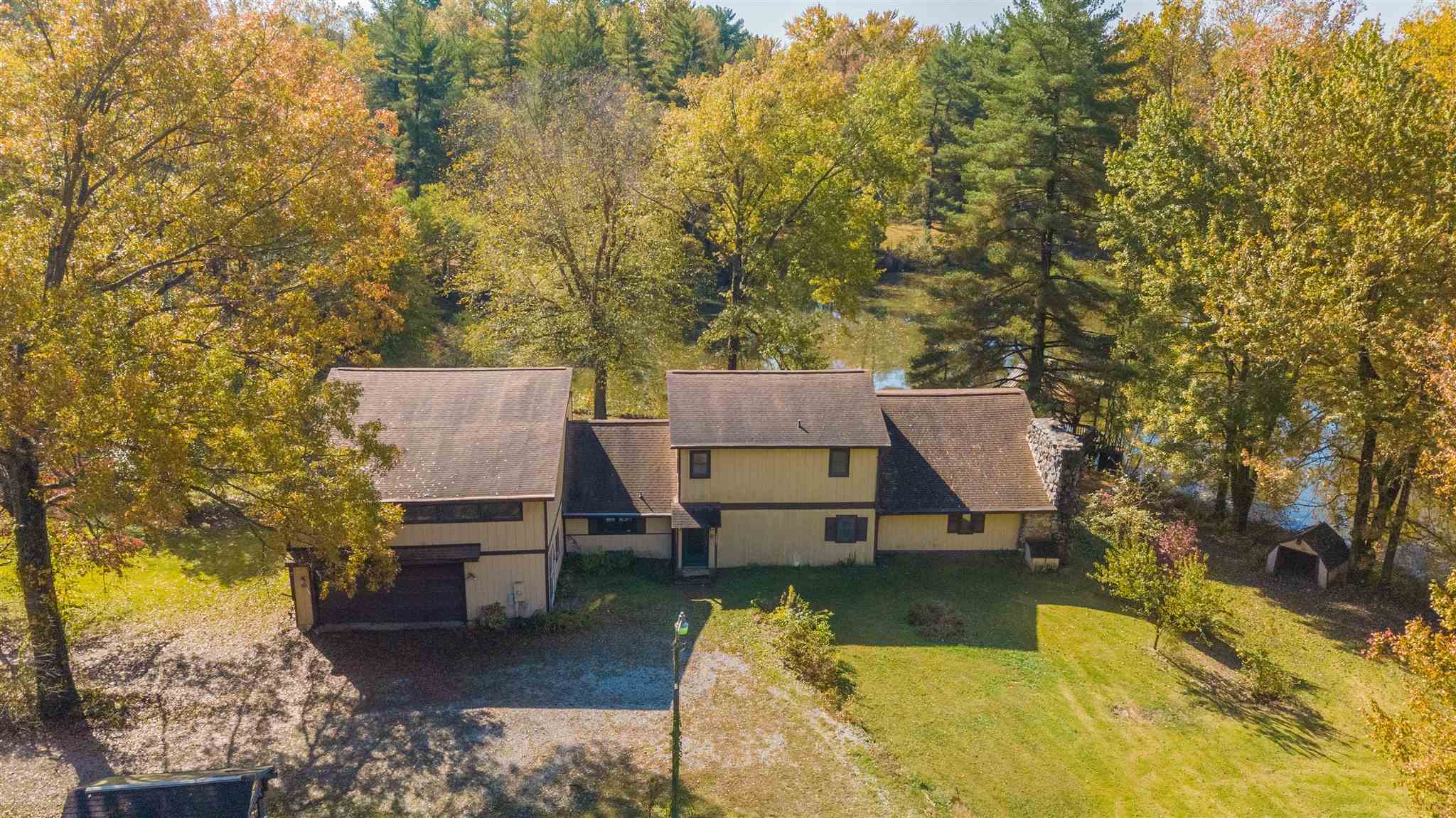 Property Photo: 1301 Schenk Road IN 47720