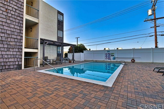 Property Photo:  22041 Costanso Street 201  CA 91364 